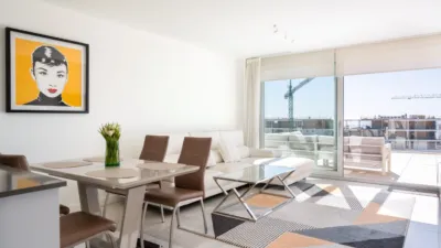 Penthouse at Calle Margarita Salas 1. 5 3 B photo 9
