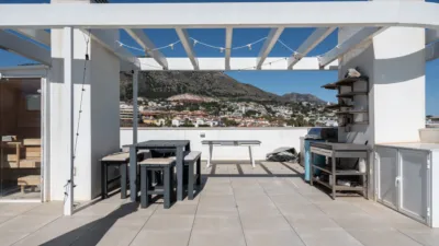 Penthouse at Calle Margarita Salas 1. 5 3 B photo 5