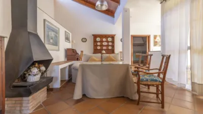 Chalet for sale in Carmona photo 11