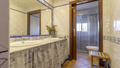Chalet for sale in Carmona photo 42