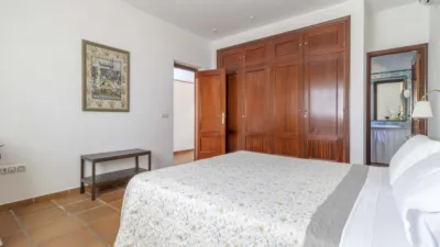 Chalet for sale in Carmona photo 49