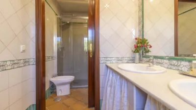 Chalet for sale in Carmona photo 52