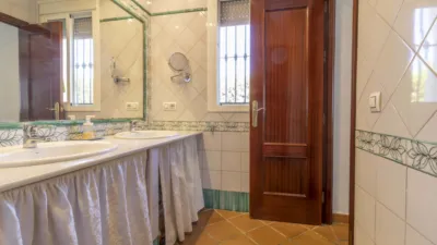 Chalet for sale in Carmona photo 54