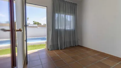Chalet for sale in Carmona photo 57
