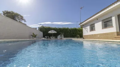 Chalet for sale in Carmona photo 59