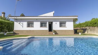 Chalet for sale in Carmona photo 61