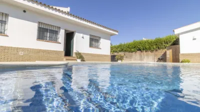 Chalet for sale in Carmona photo 62