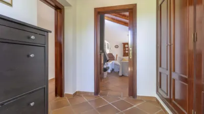 Chalet for sale in Carmona photo 8
