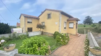 Casa en calle Bº El Riego, nº E3