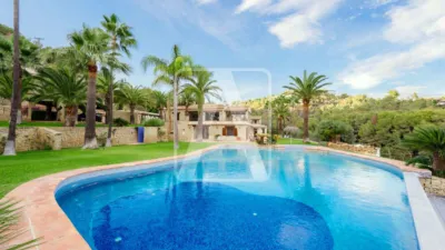 Property in Benissa Costa photo 2