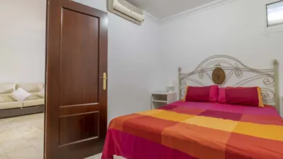 Apartment in Zona Esperanza de Triana photo 24