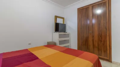 Apartment in Zona Esperanza de Triana photo 26