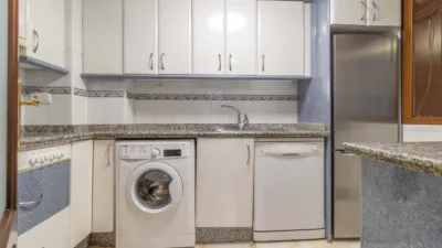 Apartment in Zona Esperanza de Triana photo 5