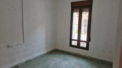 Casa en venta en Avenida Goya, cerca de Calle Ballestería, Sarrión de 169.000 €