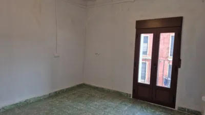 Casa en venta en Avenida Goya, cerca de Calle Ballestería, Sarrión de 169.000 €