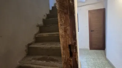 Casa en venta en Avenida Goya, cerca de Calle Ballestería, Sarrión de 169.000 €