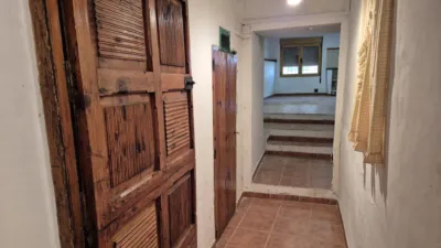 Casa en venta en Avenida Goya, cerca de Calle Ballestería, Sarrión de 169.000 €