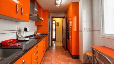 Piso en calle de Antonia Mercé photo 3
