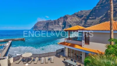 Chalet in Los Gigantes / Puerto de Santiago photo 2