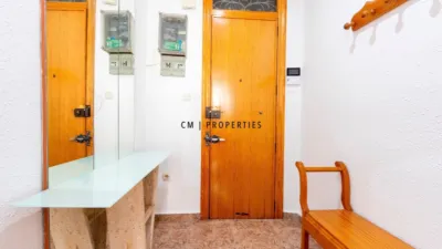 Piso en alquiler en Carrer de Cadis - Imagen 2