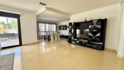 Detached villa in Cabo Roig photo 9