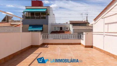 Dúplex en venta en Carrer de Sant Pere, Sant Pere Nord (Distrito Sant Pere Nord-Ègara. Terrassa) de 248.000 €