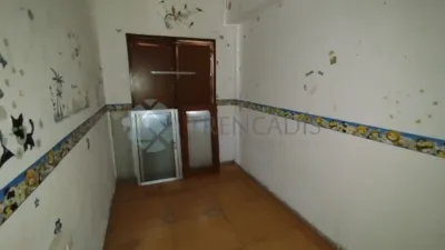 Flat on Valencia Street photo 4