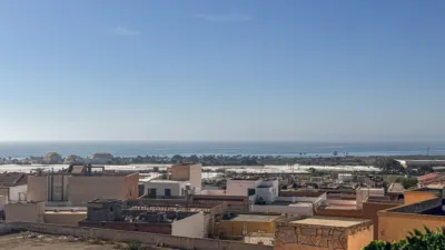 Penthouse on Calle Hortichuelas del Parador photo 9