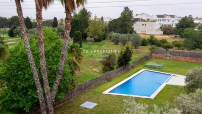 Chalet en alquiler en Calle Rosinyol, Torre en Conill-Cumbres San Antonio (Bétera) de 3.500 €<span>/mes</span>