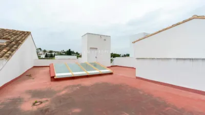 Chalet en alquiler en Calle Rosinyol, Torre en Conill-Cumbres San Antonio (Bétera) de 3.500 €<span>/mes</span>