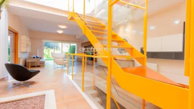 Chalet en alquiler en Calle Rosinyol, Torre en Conill-Cumbres San Antonio (Bétera) de 3.500 €<span>/mes</span>
