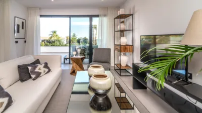 Apartment in Altos de Estepona photo 2
