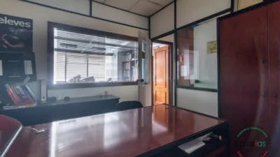 Local comercial en venta en Calle de Eulalia Álvarez - Widok 2