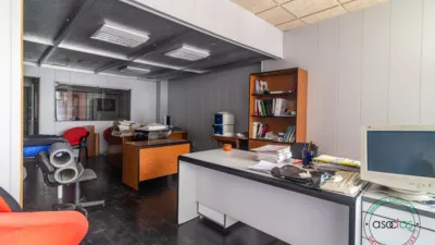 Local comercial en venta en Calle de Eulalia Álvarez - Widok 4