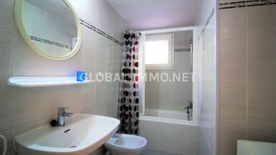 Apartment in Port Esportiu-Canyelles-Puig Rom photo 9