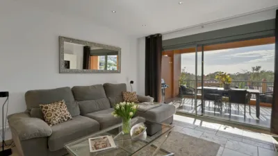 Apartment on Autopista del Mediterráneo photo 3