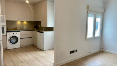 Apartment on Calle de Fuertes Acevedo, 93 photo 12