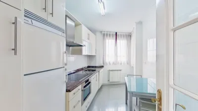 Flat on Clara Campoamor Street photo 10