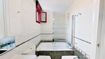 Flat on Clara Campoamor Street photo 18