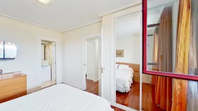 Flat on Clara Campoamor Street photo 19