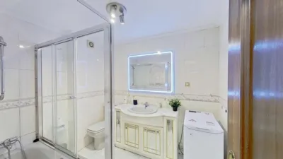 Apartment on Fernando de los Rios Street photo 17