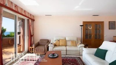 Apartment on Pins Melis Street photo 13