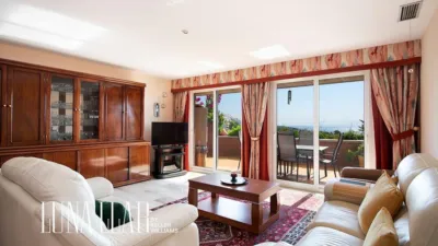 Apartment on Pins Melis Street photo 14