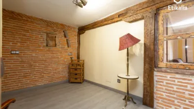 Piso en venta en Calle Bilbao La Vieja, Bilbo Zaharra (Distrito Ibaiondo. Bilbao) de 220.000 €