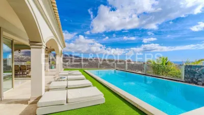 Chalet in Golf Costa Adeje photo 5