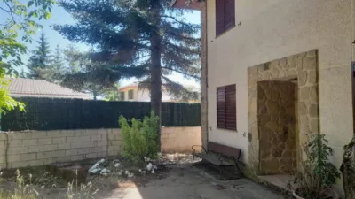 House in Lapoblación photo 19