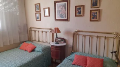 Piso en venta en Avda de Madrid - Pº de La Estación, Avenida de Madrid-Paseo de la Estación (Jaén Capital) de 350.000 €