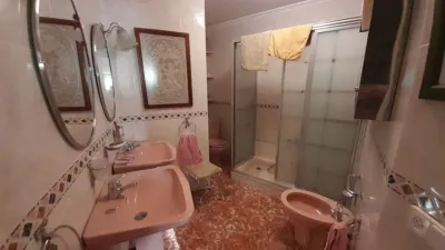 Piso en venta en Avda de Madrid - Pº de La Estación, Avenida de Madrid-Paseo de la Estación (Jaén Capital) de 350.000 €