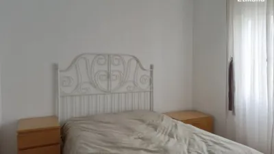 Piso en venta en Calle Iturribide, cerca de Calle Prim, Solokoetxe (Distrito Ibaiondo. Bilbao) de 216.500 €
