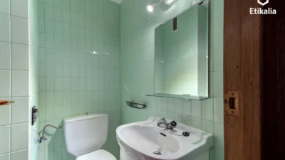 Piso en venta en Calle de las Juntas Generales, cerca de Alfontso XI.aren Kalea, Lakua-Arriaga (Vitoria - Gasteiz) de 285.000 €